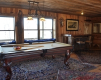 photo of Pool Table in Singletree Inn and Lodge for retreats in NC Mountains