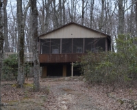 The Bear Cabin at Singletree Inn and Cabins near Hanging Rock State Park NC